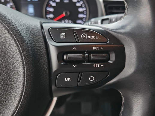 Kia Rio - Afbeelding 10 van 23