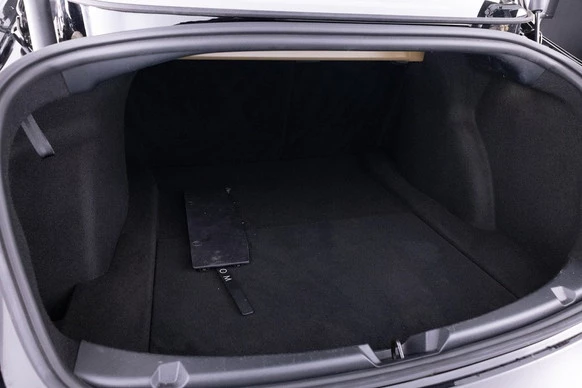 Tesla Model 3 - Afbeelding 21 van 30