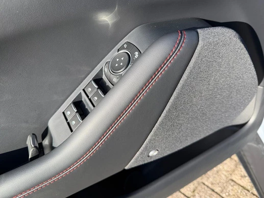 Ford Mustang Mach-E - Afbeelding 15 van 30