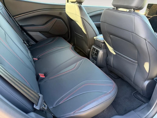 Ford Mustang Mach-E - Afbeelding 29 van 30