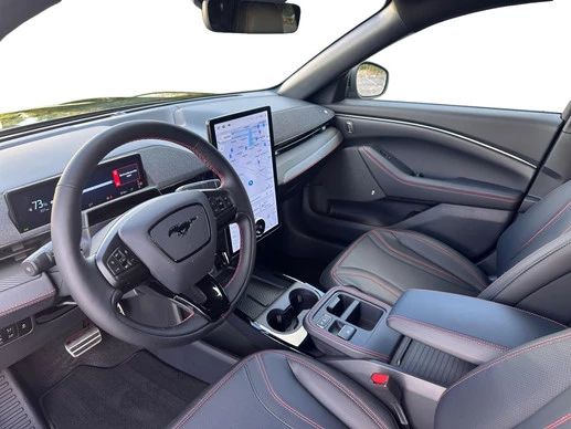 Ford Mustang Mach-E - Afbeelding 17 van 30
