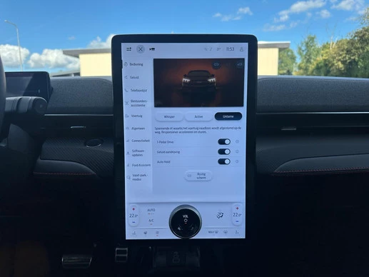 Ford Mustang Mach-E - Afbeelding 28 van 30