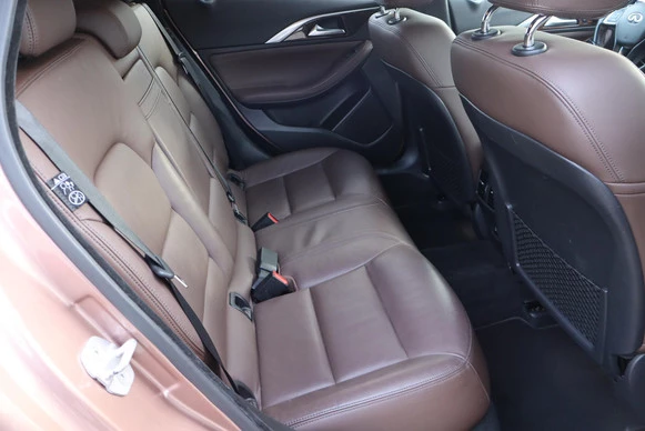 Infiniti Q - Afbeelding 18 van 30