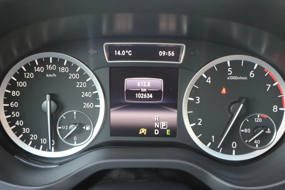 Infiniti Q - Afbeelding 29 van 30