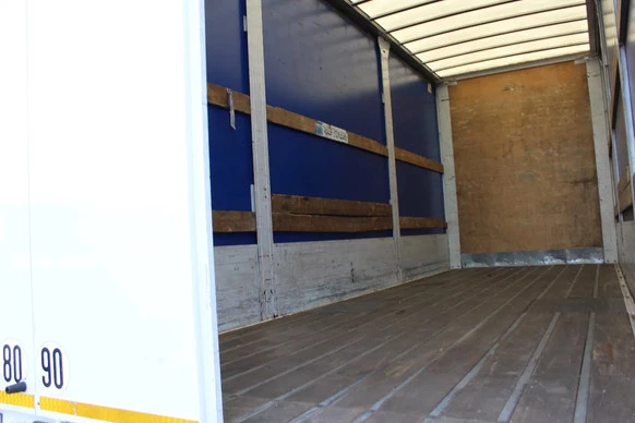 Mercedes-Benz Actros - Afbeelding 13 van 30