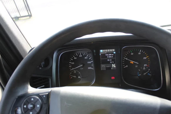 Mercedes-Benz Actros - Afbeelding 23 van 30