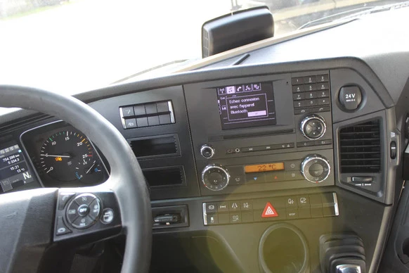 Mercedes-Benz Actros - Afbeelding 24 van 30