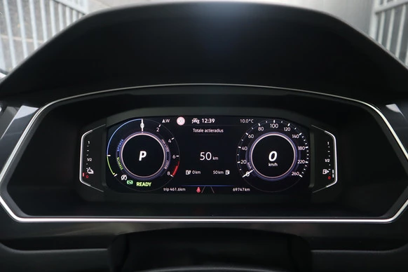 Volkswagen Tiguan - Afbeelding 12 van 30