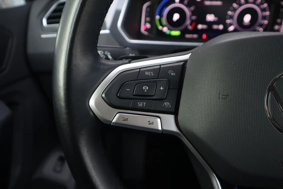 Volkswagen Tiguan - Afbeelding 14 van 30