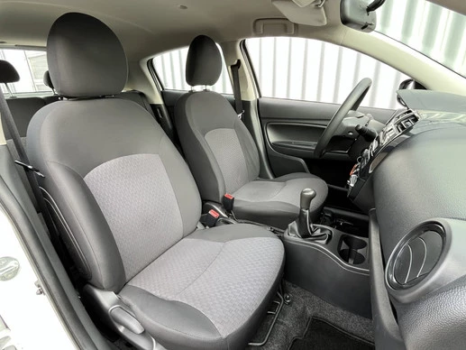 Mitsubishi Space Star - Afbeelding 15 van 27