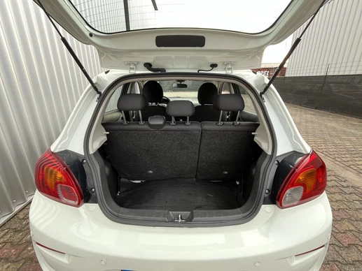 Mitsubishi Space Star - Afbeelding 18 van 27