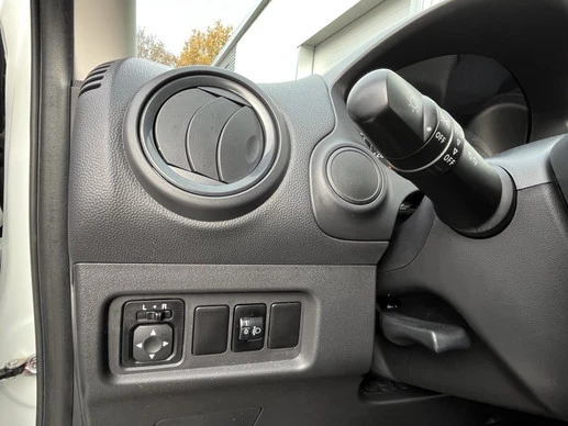 Mitsubishi Space Star - Afbeelding 24 van 27