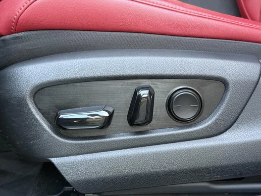 Lexus UX - Afbeelding 11 van 30