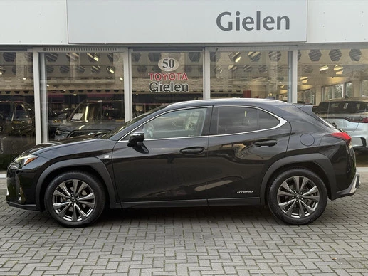 Lexus UX - Afbeelding 25 van 30