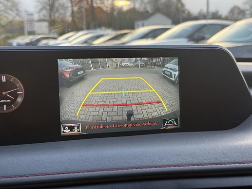 Lexus UX - Afbeelding 29 van 30