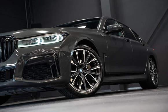 BMW 7 Serie - Afbeelding 18 van 30