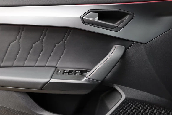 CUPRA Leon - Afbeelding 14 van 30