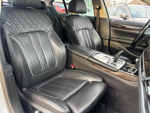 BMW 7 Serie - Afbeelding 12 van 26