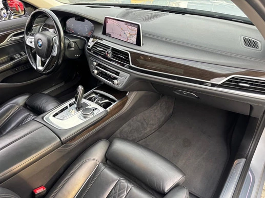 BMW 7 Serie - Afbeelding 13 van 26