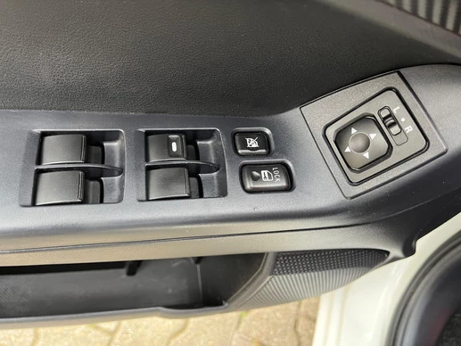 Mitsubishi Lancer - Afbeelding 21 van 30