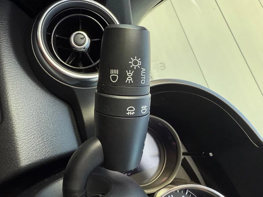 Fiat 124 Spider - Afbeelding 27 van 30