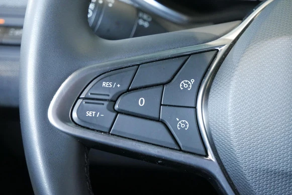 Renault Clio - Afbeelding 13 van 30