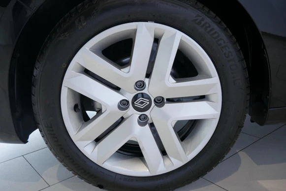 Renault Clio - Afbeelding 28 van 30