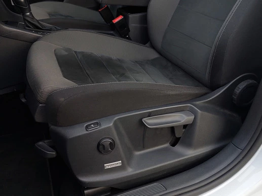 Volkswagen Golf Sportsvan - Afbeelding 25 van 30