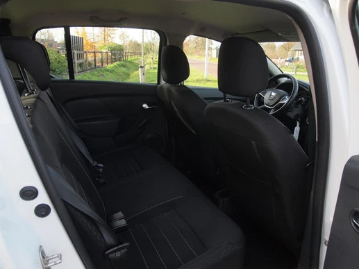 Dacia Sandero - Afbeelding 22 van 26