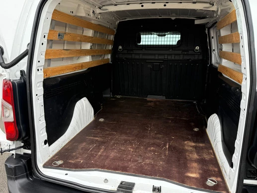 Peugeot Partner - Afbeelding 17 van 27