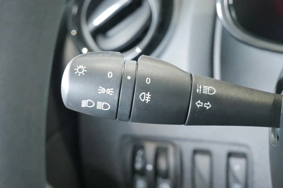 Renault Clio - Afbeelding 21 van 30