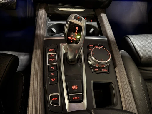 BMW X5 - Afbeelding 18 van 30