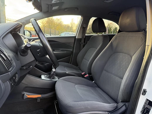 Kia Rio - Afbeelding 7 van 30