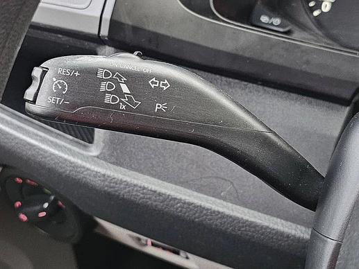 Volkswagen Transporter - Afbeelding 10 van 16