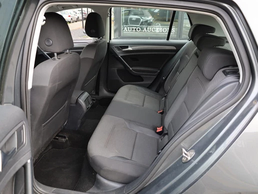 Volkswagen e-Golf - Afbeelding 24 van 28