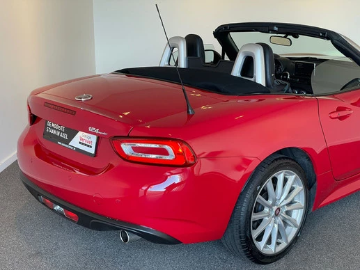 Fiat 124 Spider - Afbeelding 14 van 30