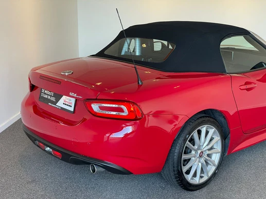 Fiat 124 Spider - Afbeelding 16 van 30