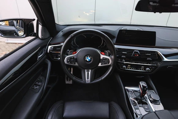 BMW M5 - Afbeelding 3 van 30