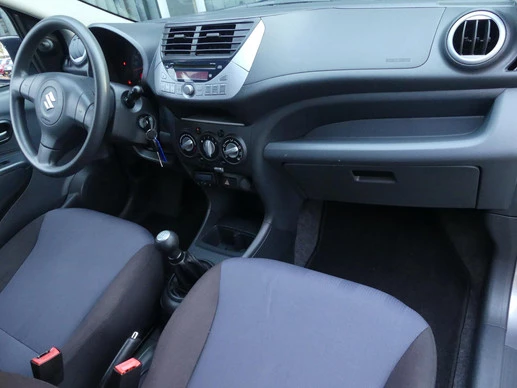 Suzuki Alto - Afbeelding 24 van 30