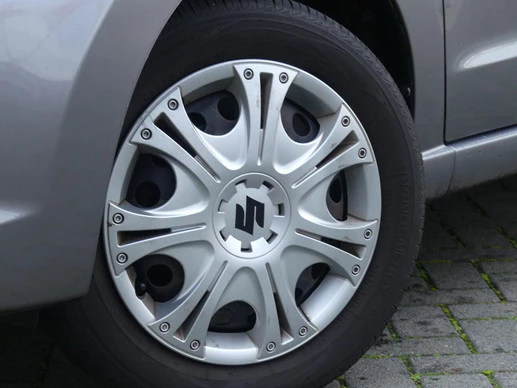 Suzuki Alto - Afbeelding 25 van 30