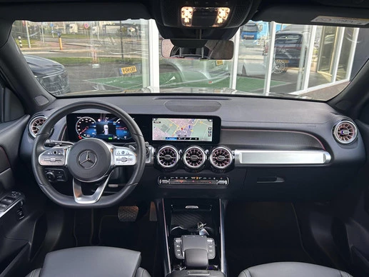 Mercedes-Benz EQB - Afbeelding 8 van 30
