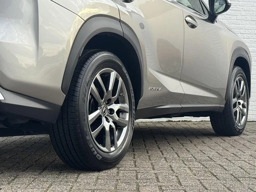 Lexus NX - Afbeelding 15 van 30
