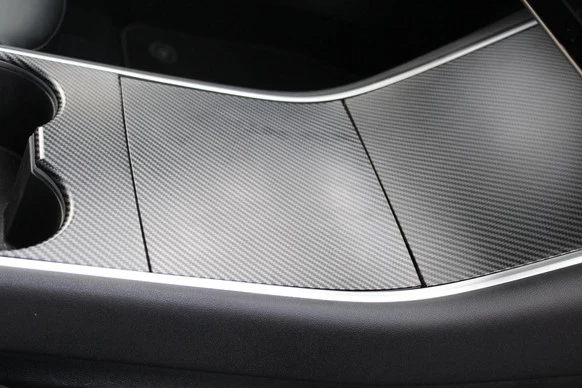 Tesla Model 3 - Afbeelding 11 van 17