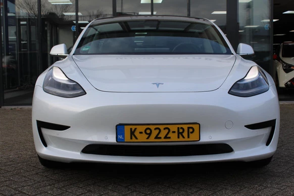 Tesla Model 3 - Afbeelding 17 van 17