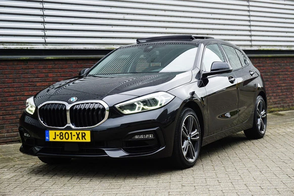 BMW 1 Serie - Afbeelding 1 van 30