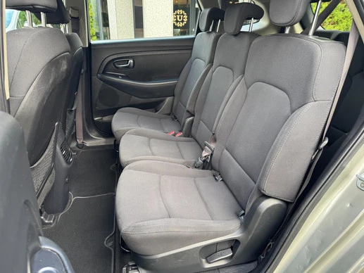 Kia Carens - Afbeelding 10 van 30