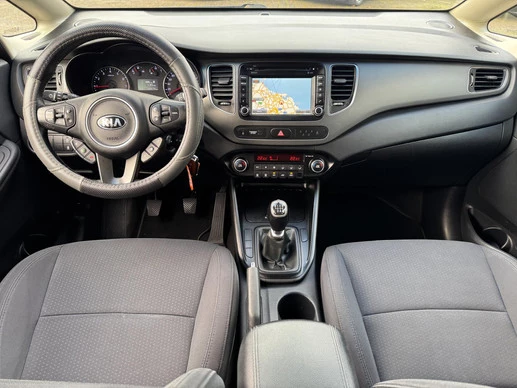 Kia Carens - Afbeelding 12 van 30