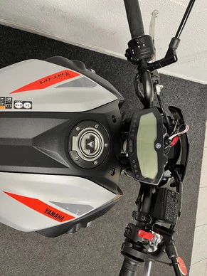 Yamaha MT 07 - Afbeelding 9 van 22
