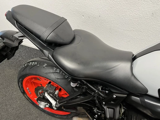 Yamaha MT 07 - Afbeelding 10 van 22