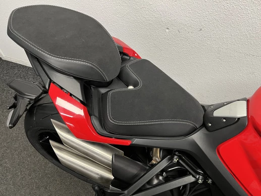 MV Agusta Brutale - Afbeelding 11 van 23